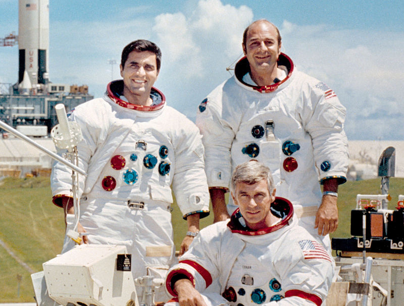 800px-Apollo_17_crew