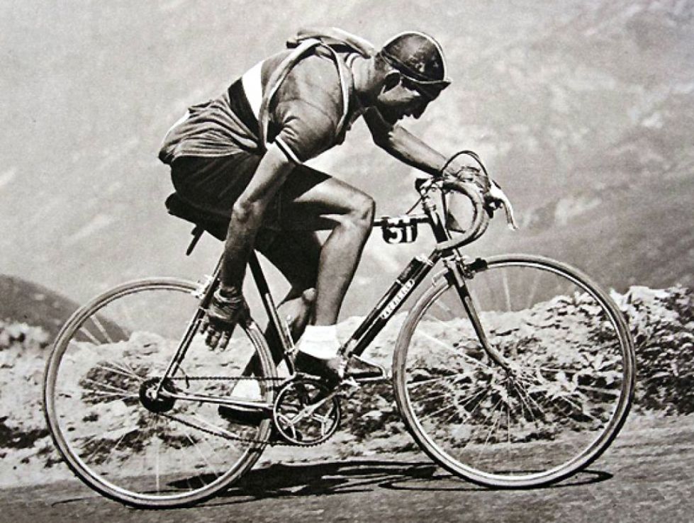 d8c427c7dd6445d50d9342ac3fcef82e_XL